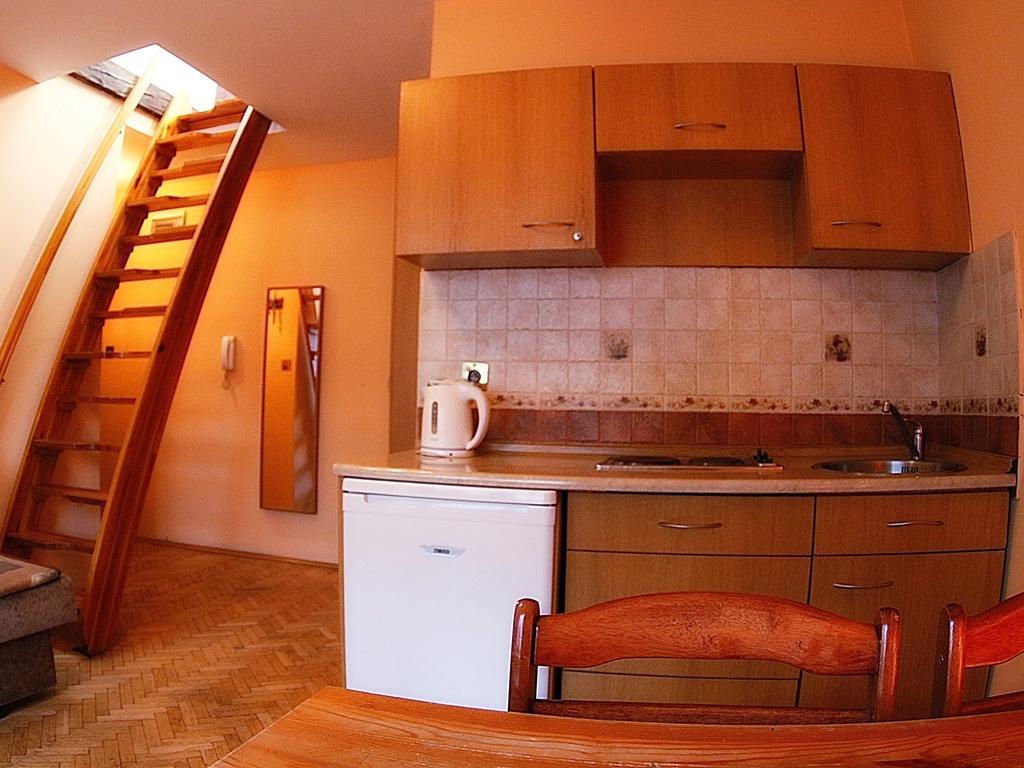 Skalka Krakow Apartments Rum bild