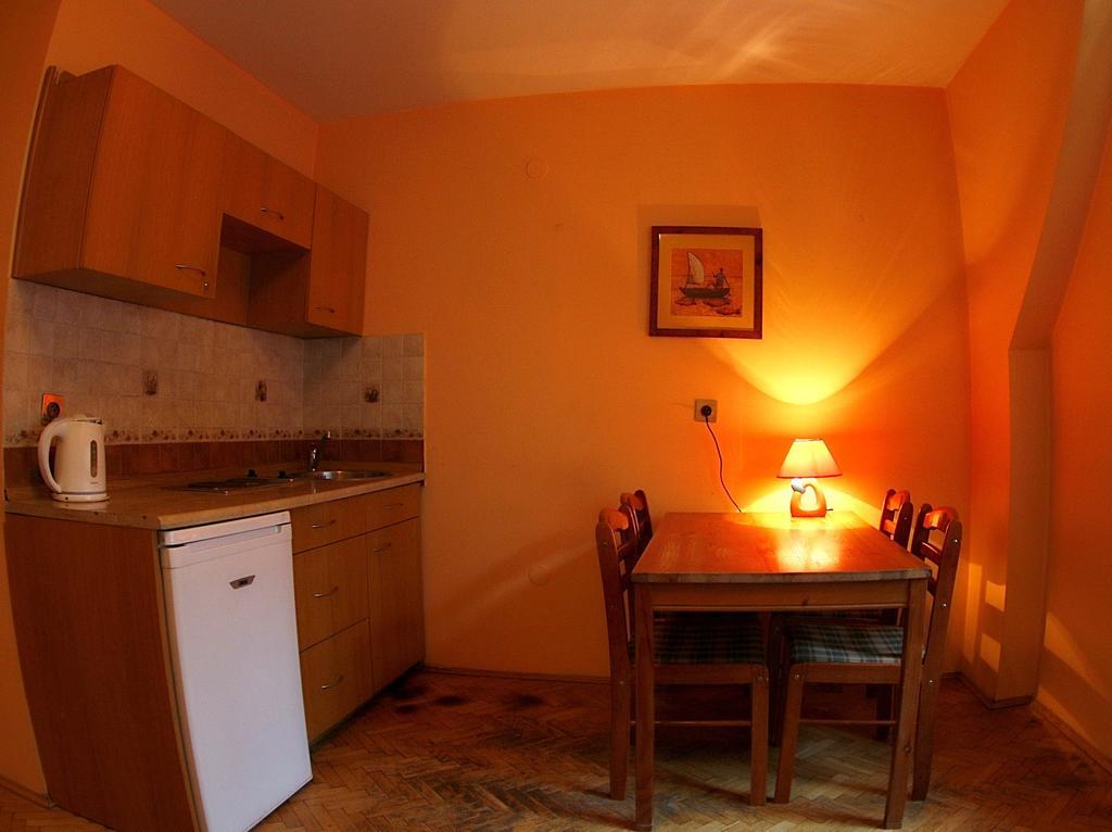 Skalka Krakow Apartments Rum bild